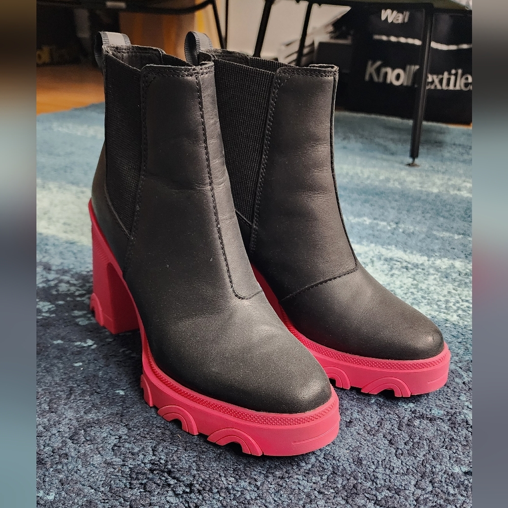 Sorel Brex Chelsea Heels 7.5